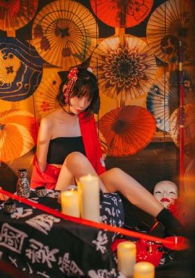 美女校花张开腿让我电影_HD电影免费在线